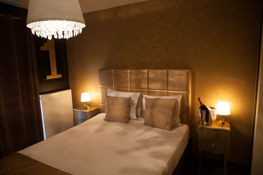 Фото Verone Liège