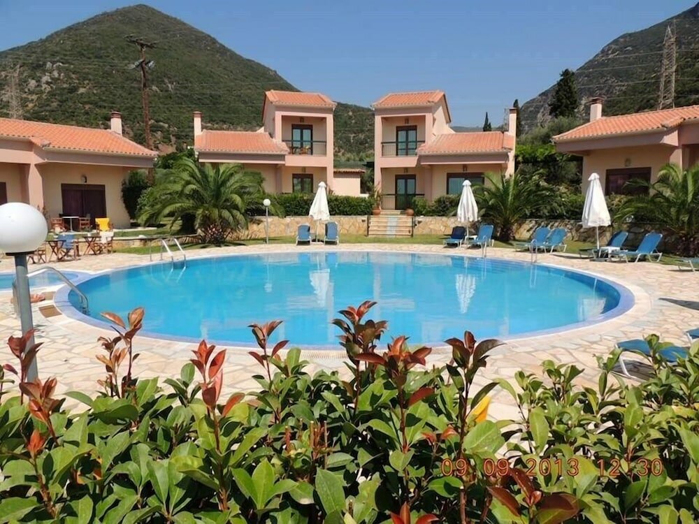 Фото Green & Blue Hotel