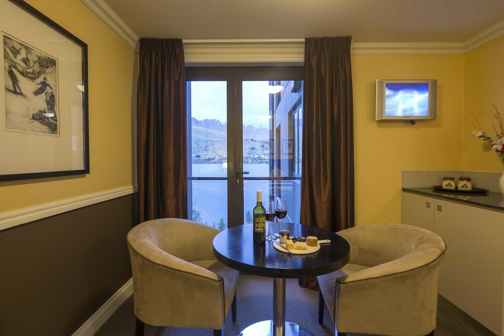 Фото Cloud9 Luxury Apartments Queenstown