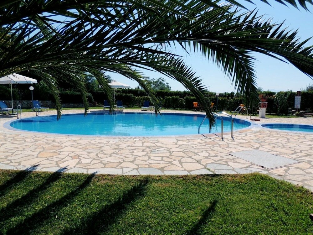 Фото Green & Blue Hotel