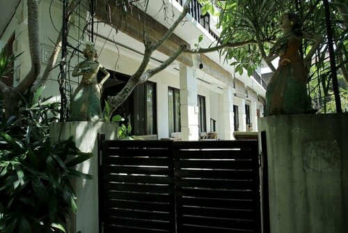 RedDoorz @ Kerobokan Canggu 2