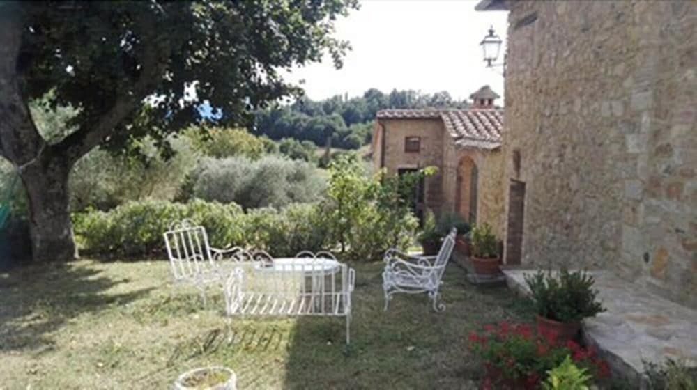 Фото Agriturismo Podere La Paolina