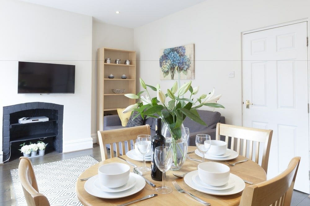 Фото Victorian Towers