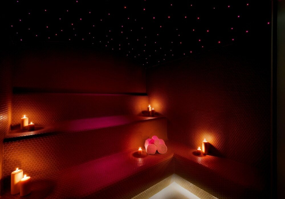 Фото AlRayyan Hotel Doha, Curio Collection by Hilton