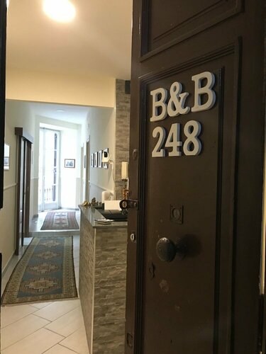 Гостиница B&b 248 в Неаполе