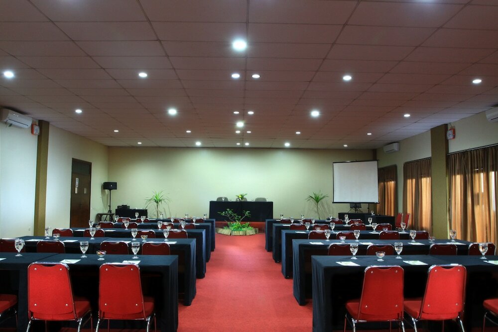 Фото D'Emmerick Salib Putih Hotel Salatiga