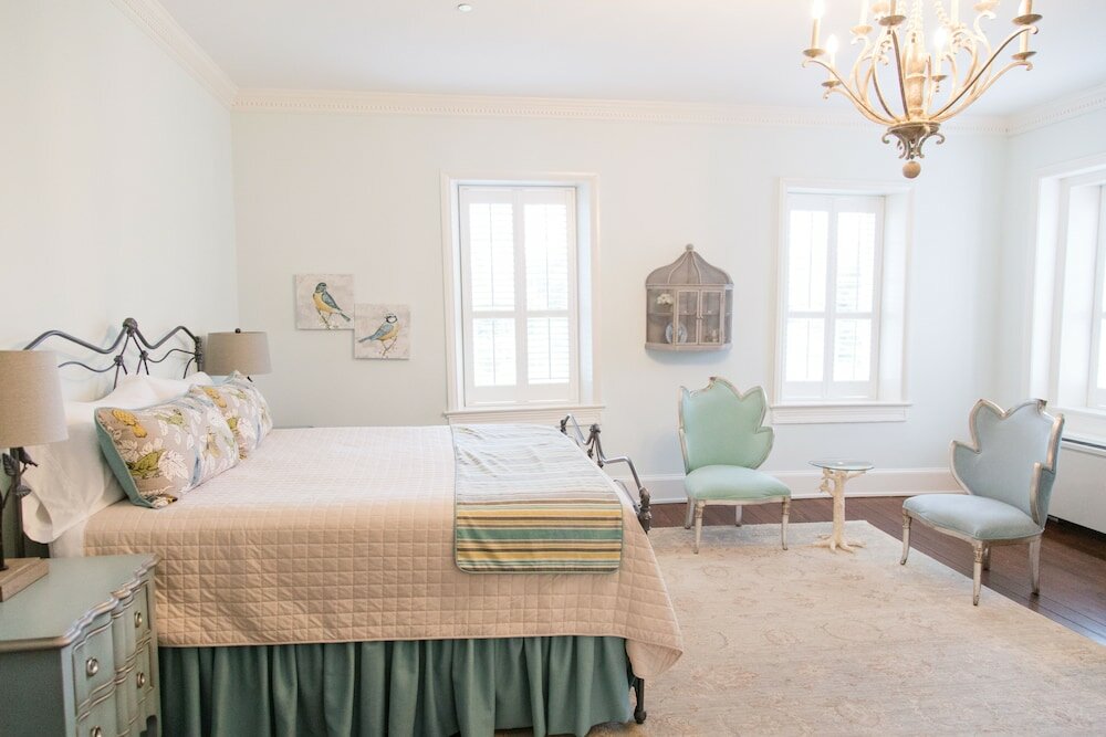 Фото Inn at Evergreen