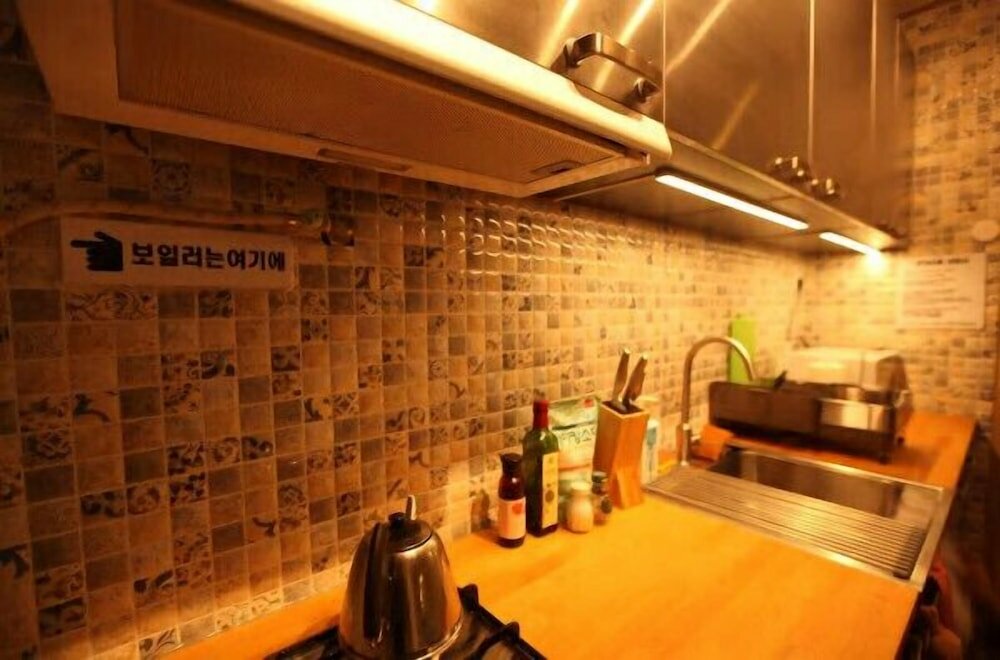 Фото Yeongdeungpo Dadareum Guest House