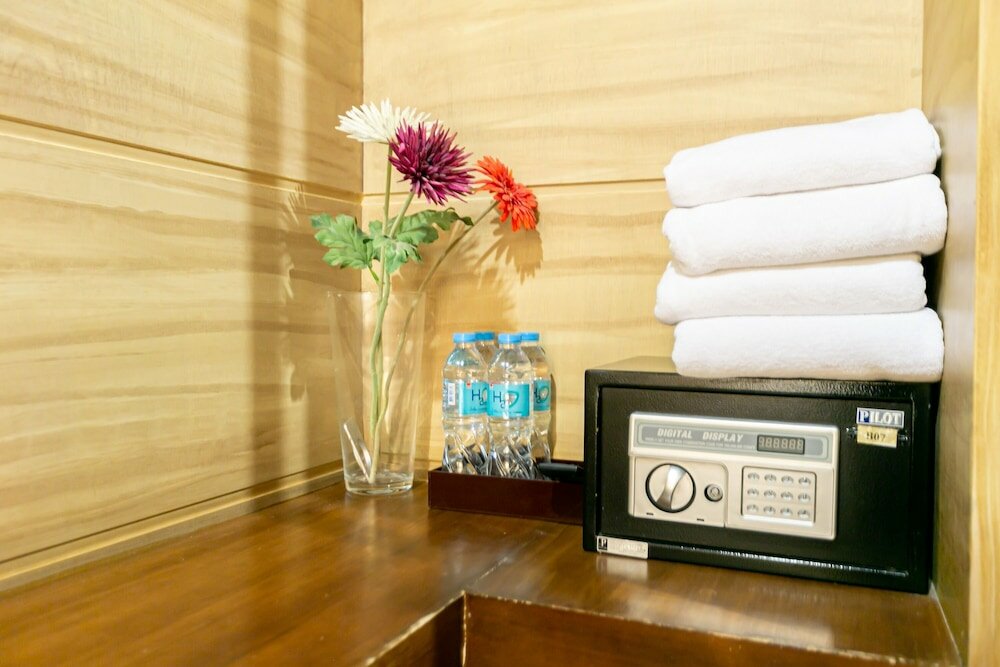 Фото The Bedrooms Hostel Pattaya