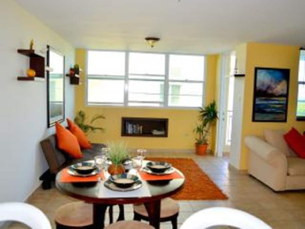 Фото Wilderness Ramey Apartments