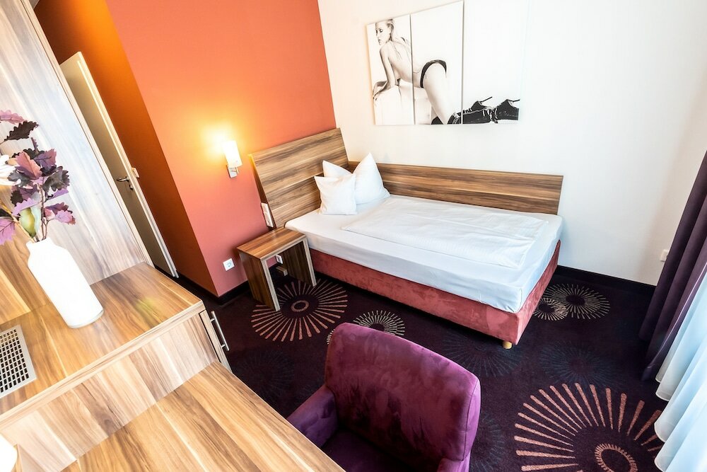 Фото Altstadthotel Guesthouse die Galerie