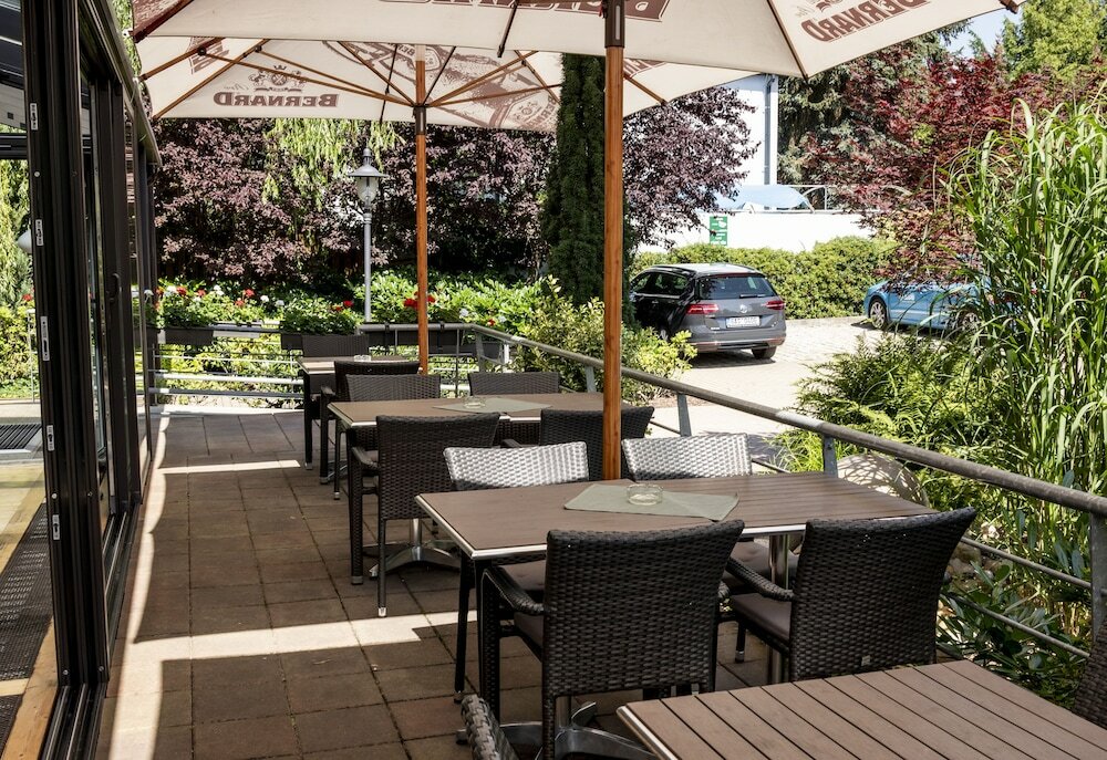 Фото Hotel Pavilon