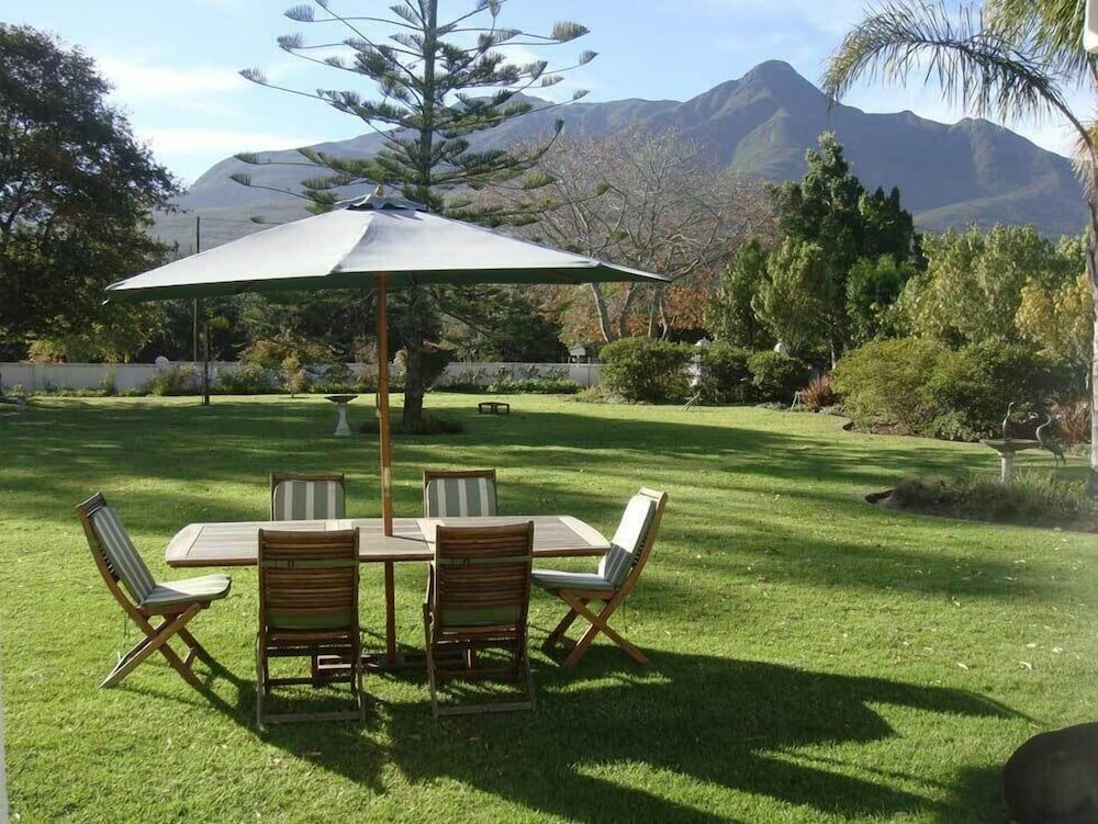 Фото The Garden Villa Guesthouse