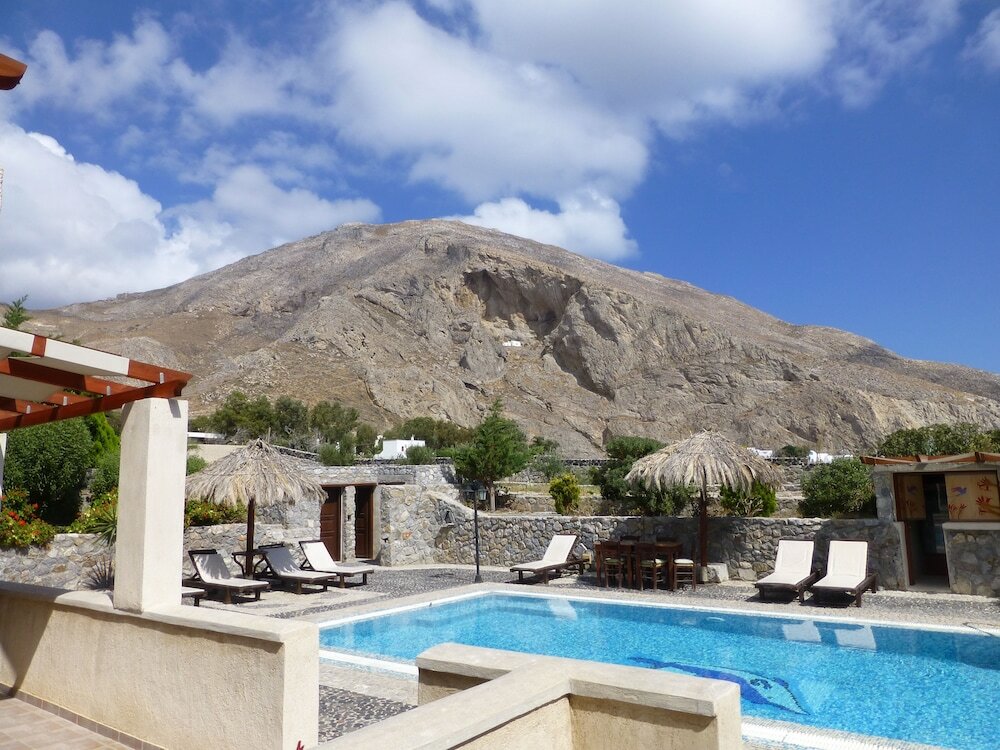 Фото Villa The Birds