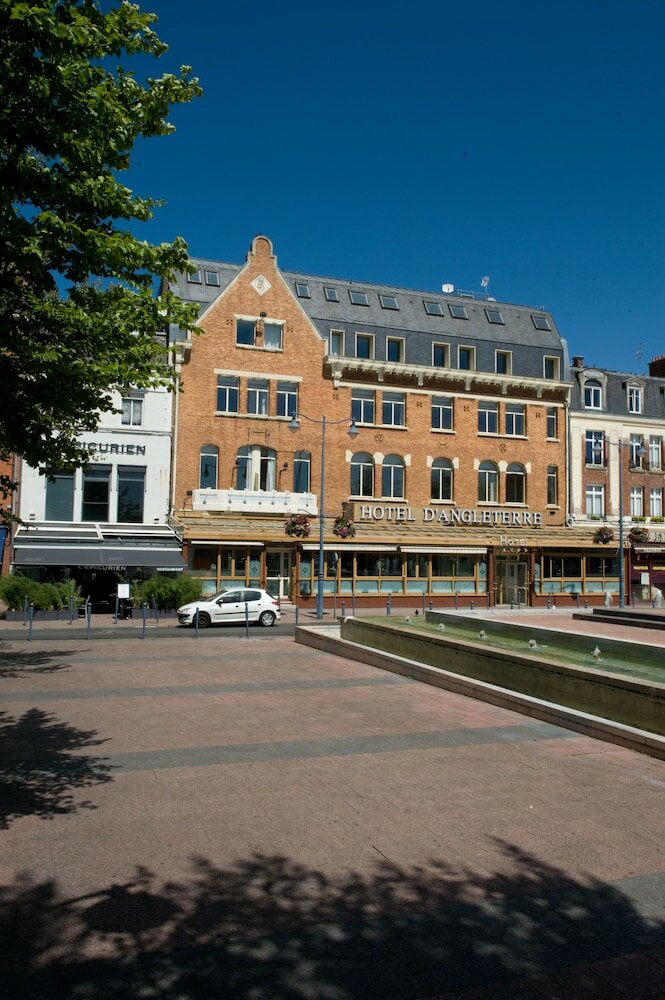 Фото отеля 1