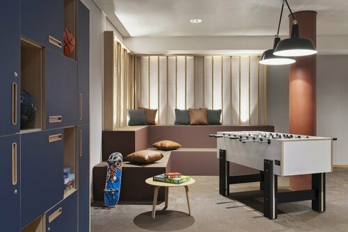 Гостиница Courtyard by Marriott Basel в Листале