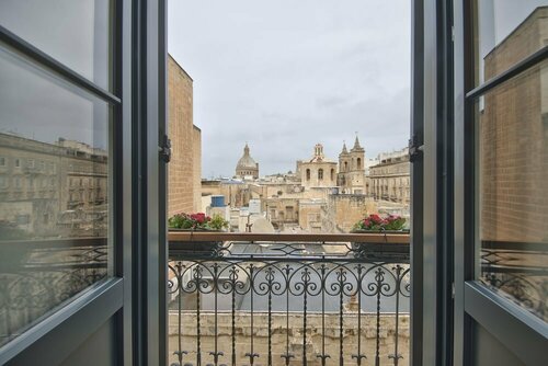 Гостиница La Falconeria Hotel в Валлетте