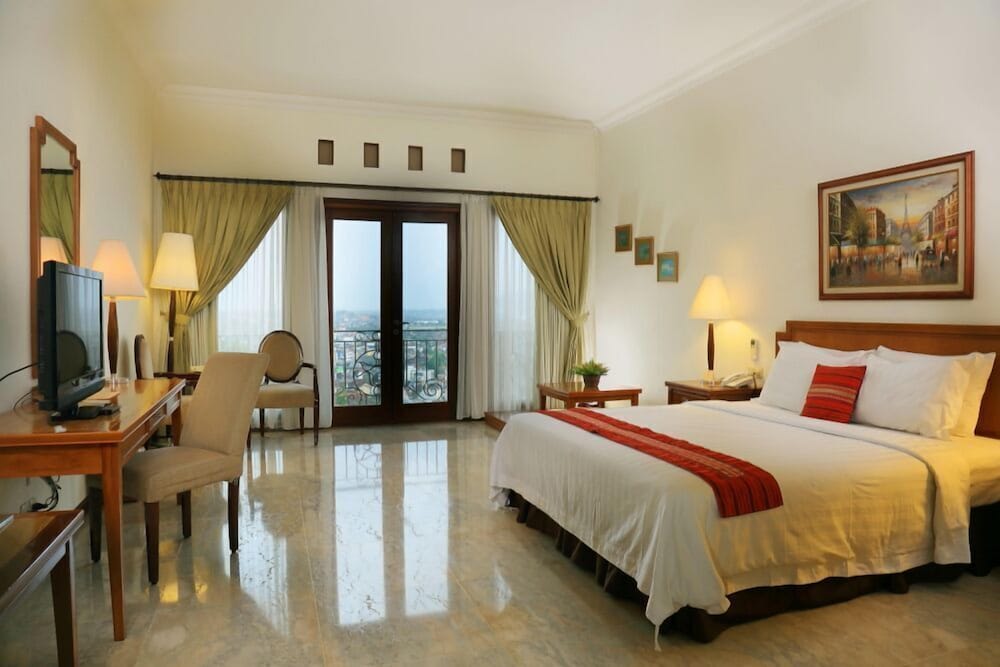 Фото Bukit Randu Hotel and Restaurant