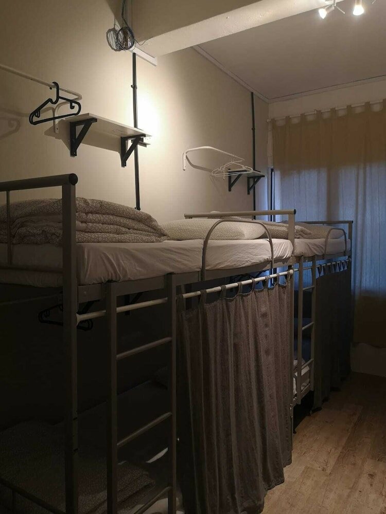 Фото Urban Hostel