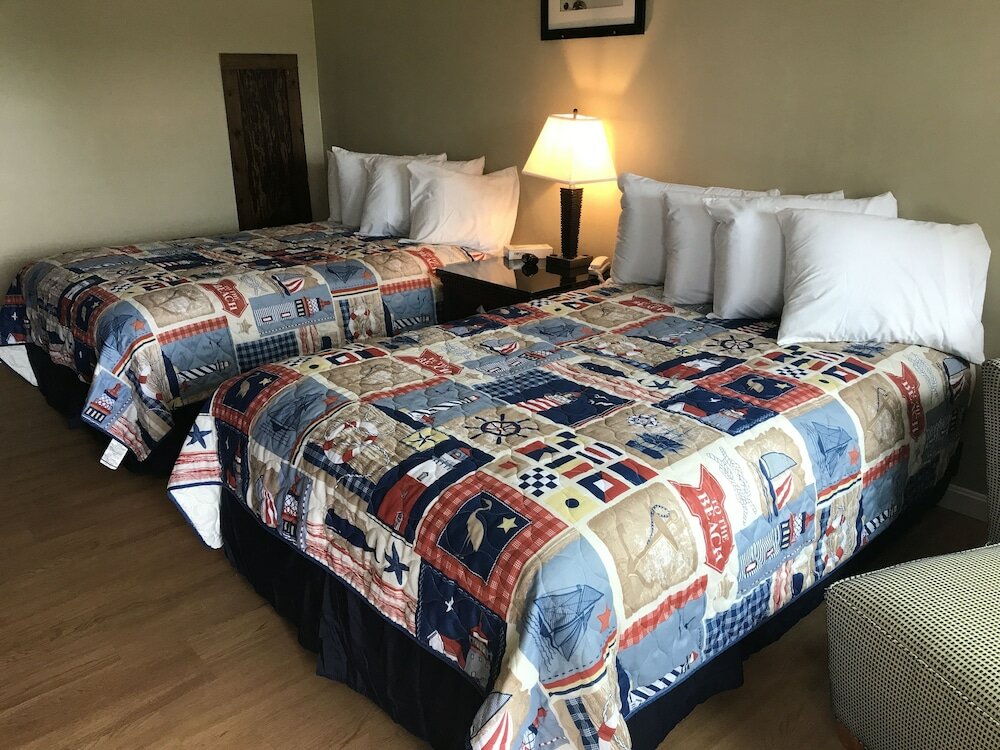 Фото White Birches Motel