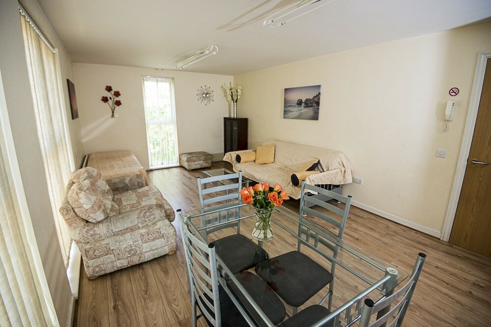 Фото Park Hall Suites