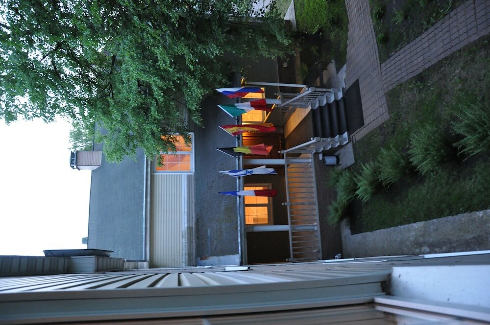 Фото Западная