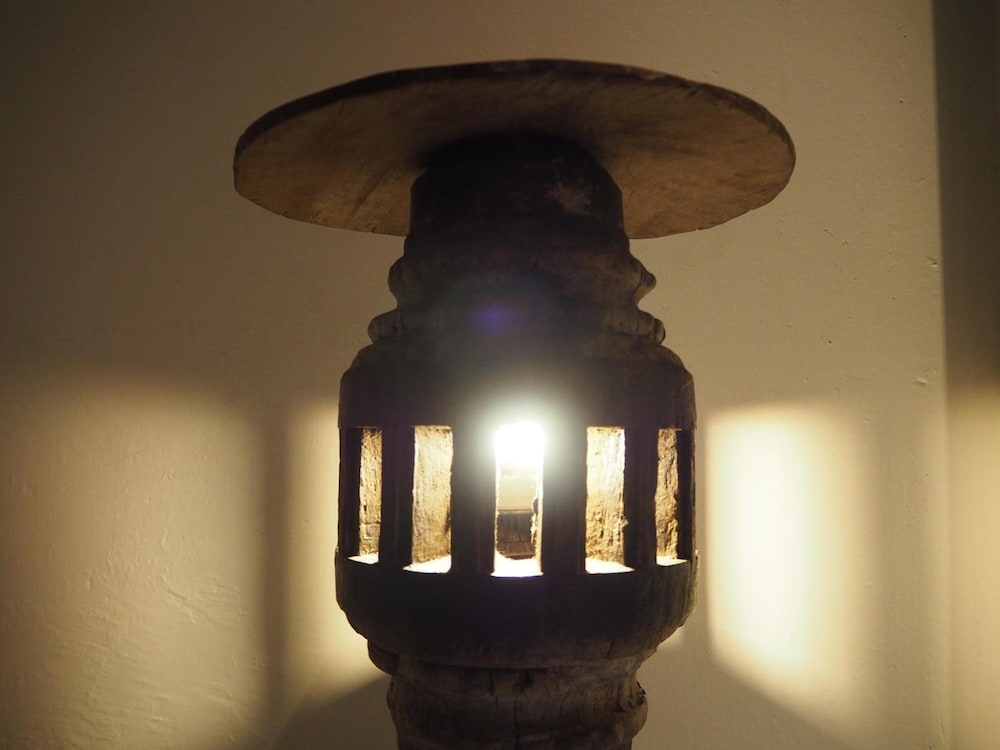 Фото Brick Box Hotel