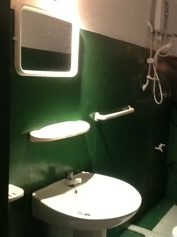 Фото Catamaran Beach Home and Restaurant