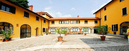 Гостиница B&b Le Carrozze