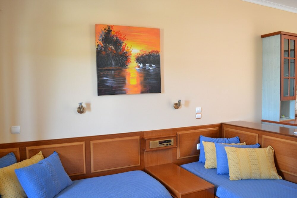 Фото Edem Studios & Apartments