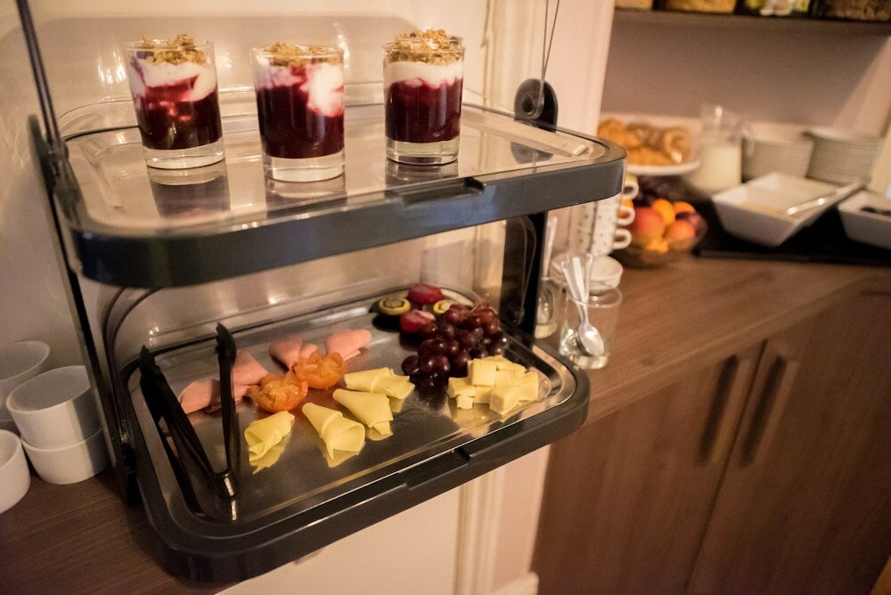 Фото Red Mullions Guest House