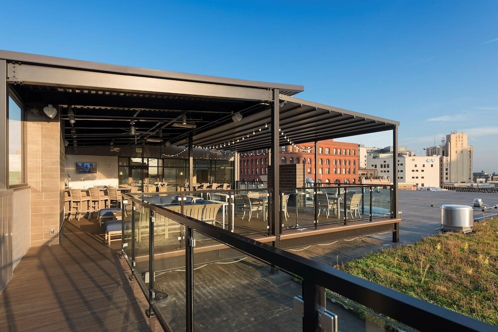 Фото Homewood Suites by Hilton Grand Rapids Downtown