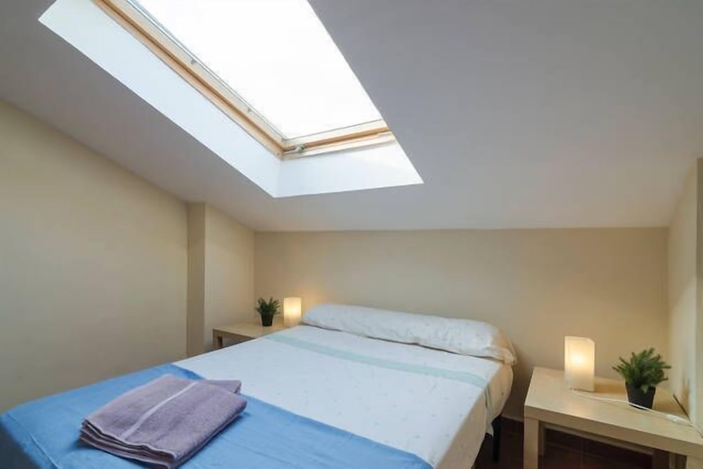 Фото Málaga Living Apartments