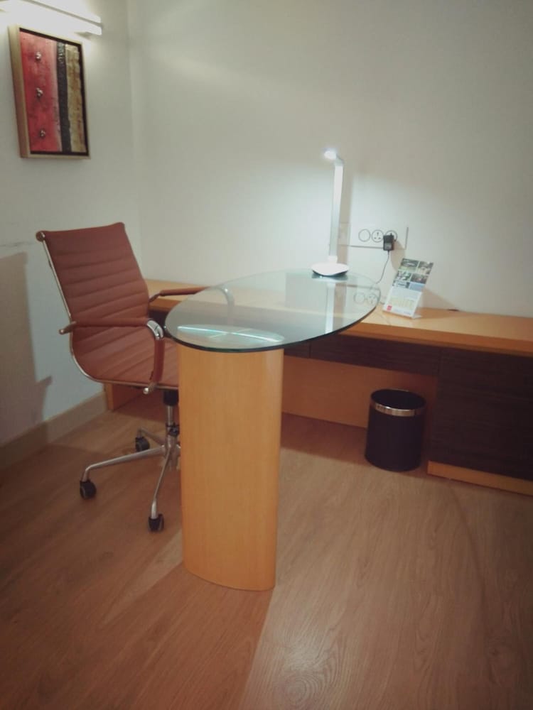 Фото The Central Residency