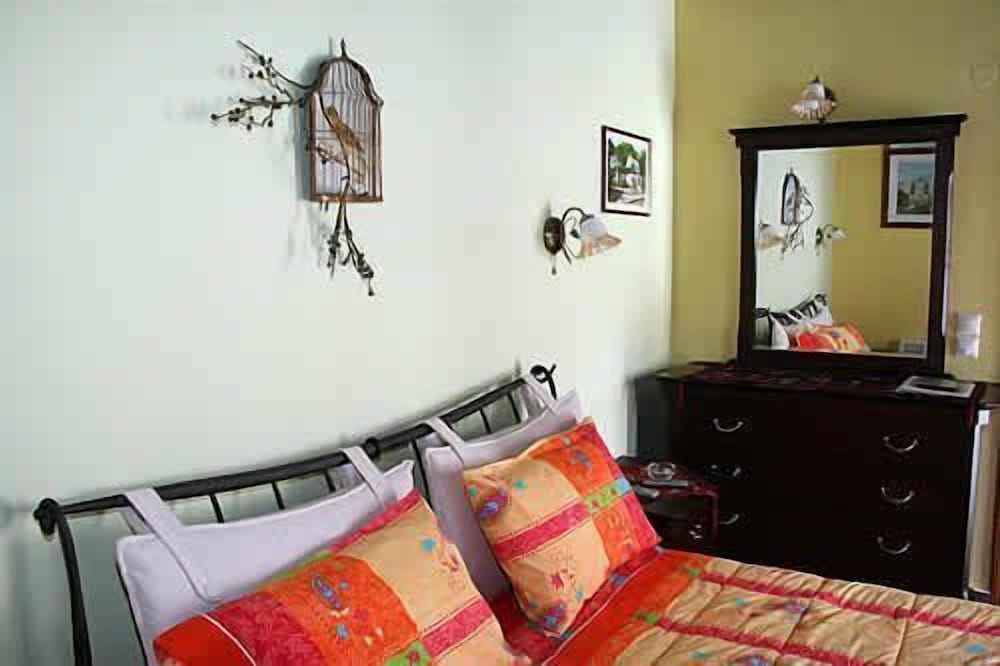 Фото Nikolas Guesthouse