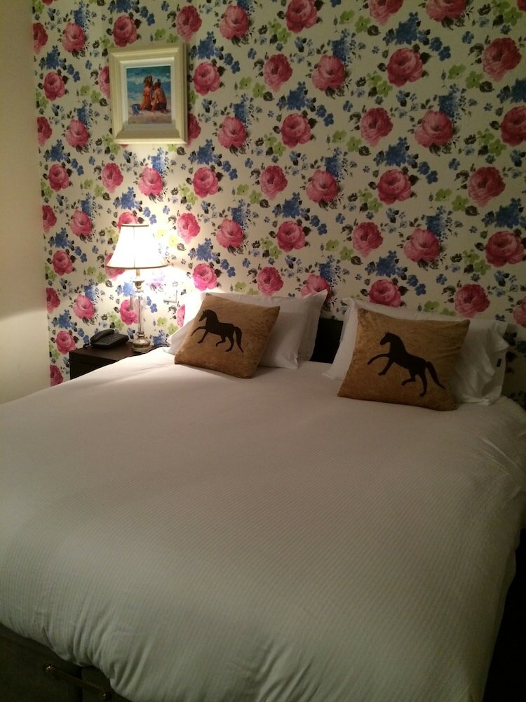 Фото Beara Coast Hotel