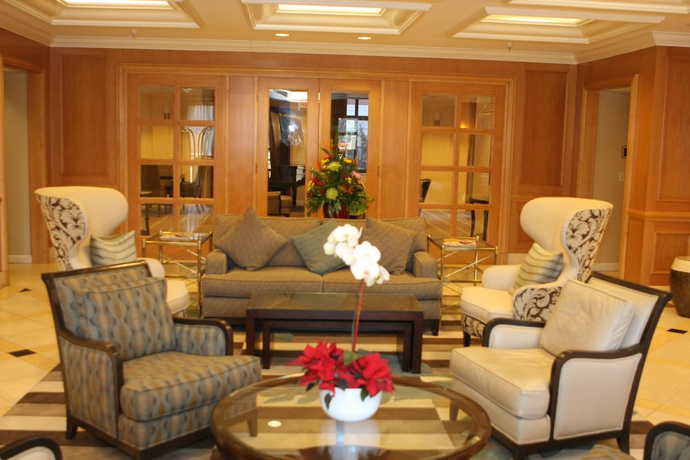 Фото Instrata by Executive Apartments