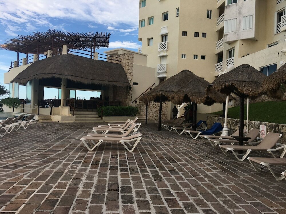 Фото Emporio Cancun