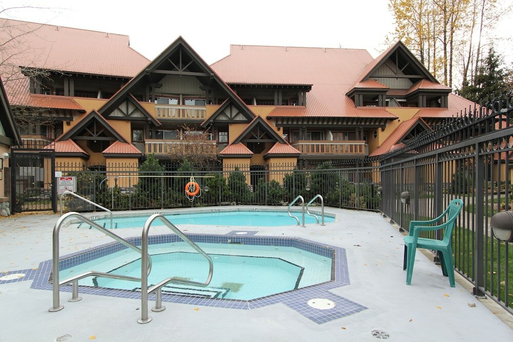 Фото Signature Condos by Whistler Retreats