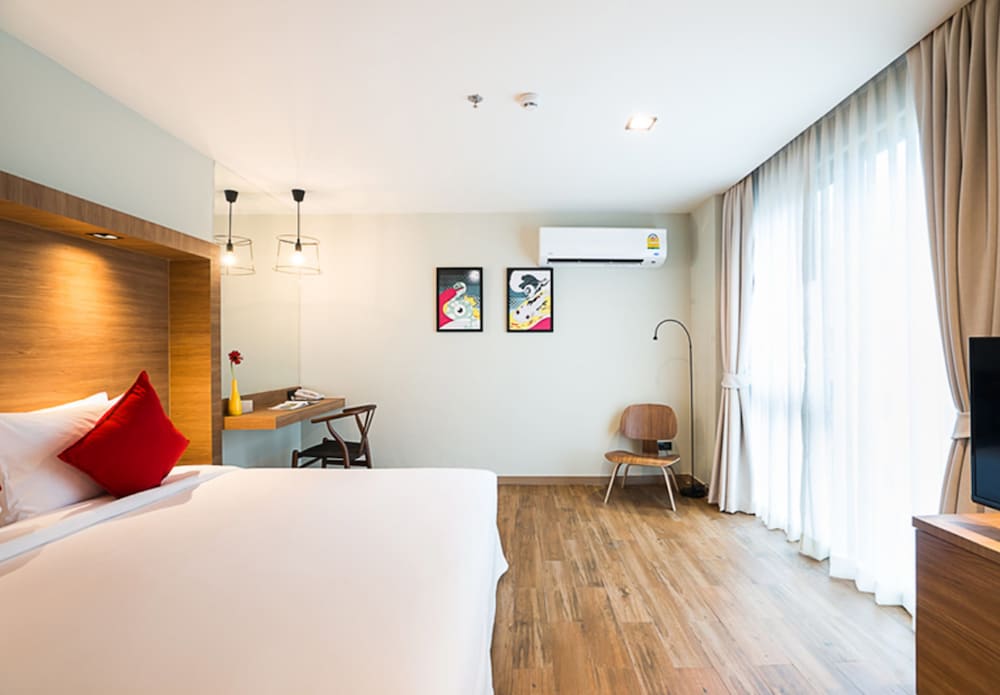 Фото Sunshine Hip