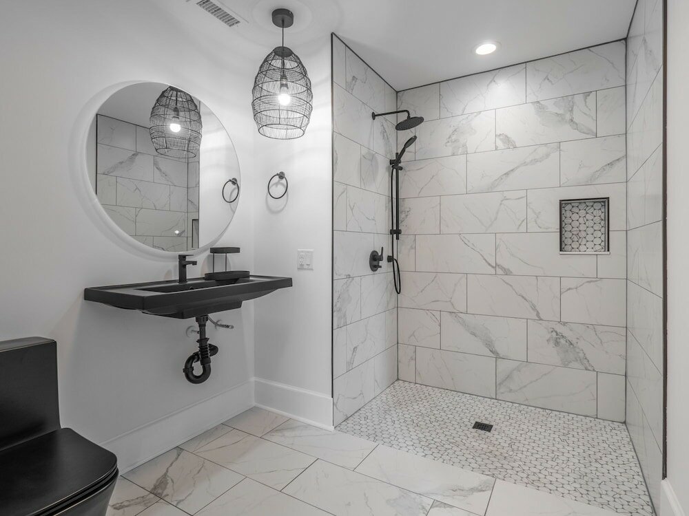 Фото Front Street Inn