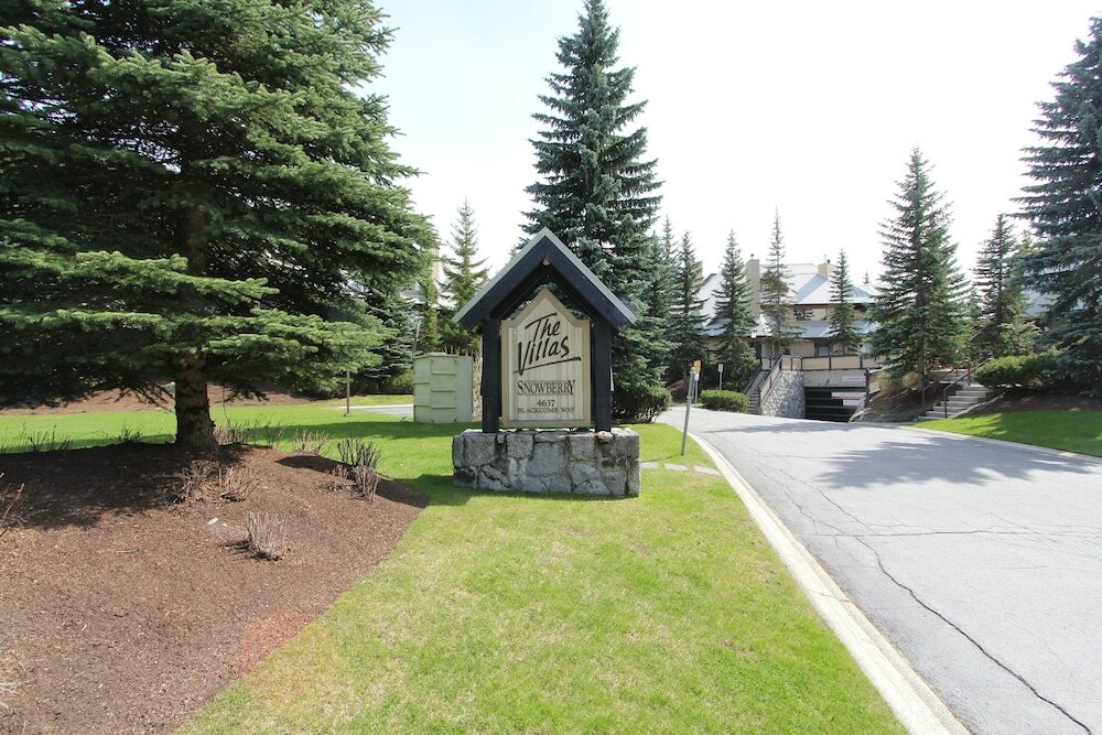 Фото Signature Condos by Whistler Retreats