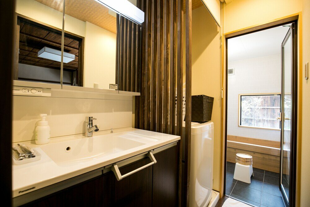 Фото Kyoto yadomachi Kamishichiken