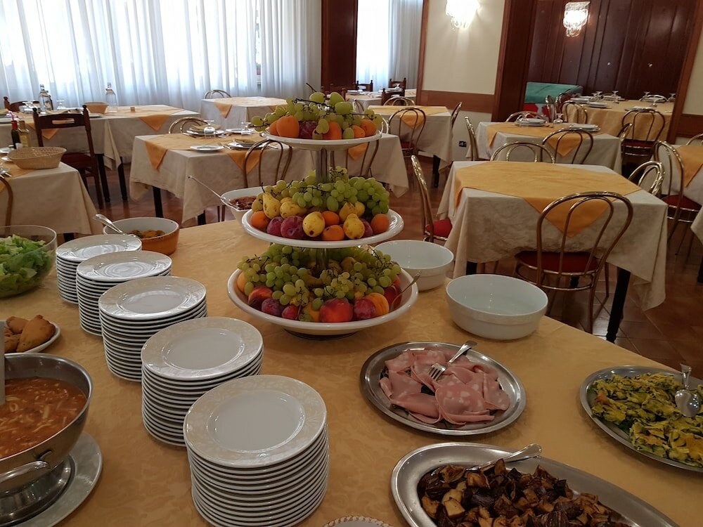 Фото Hotel Bonifacio