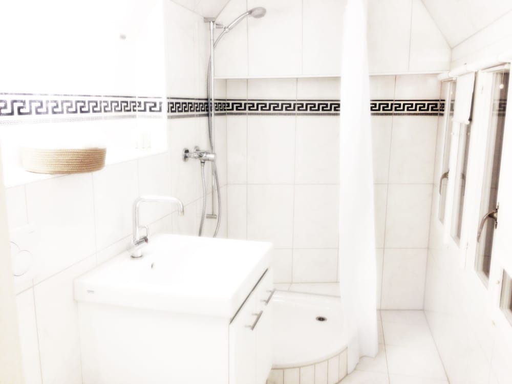 Фото Top city center location by Airhome