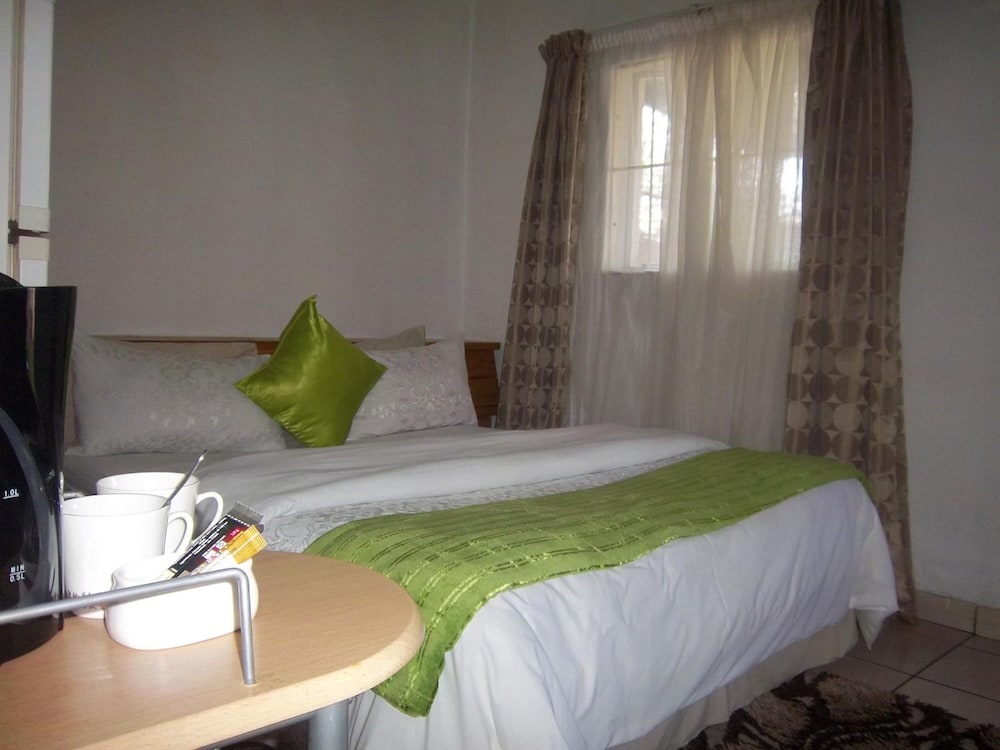 Фото Franchise Guest House