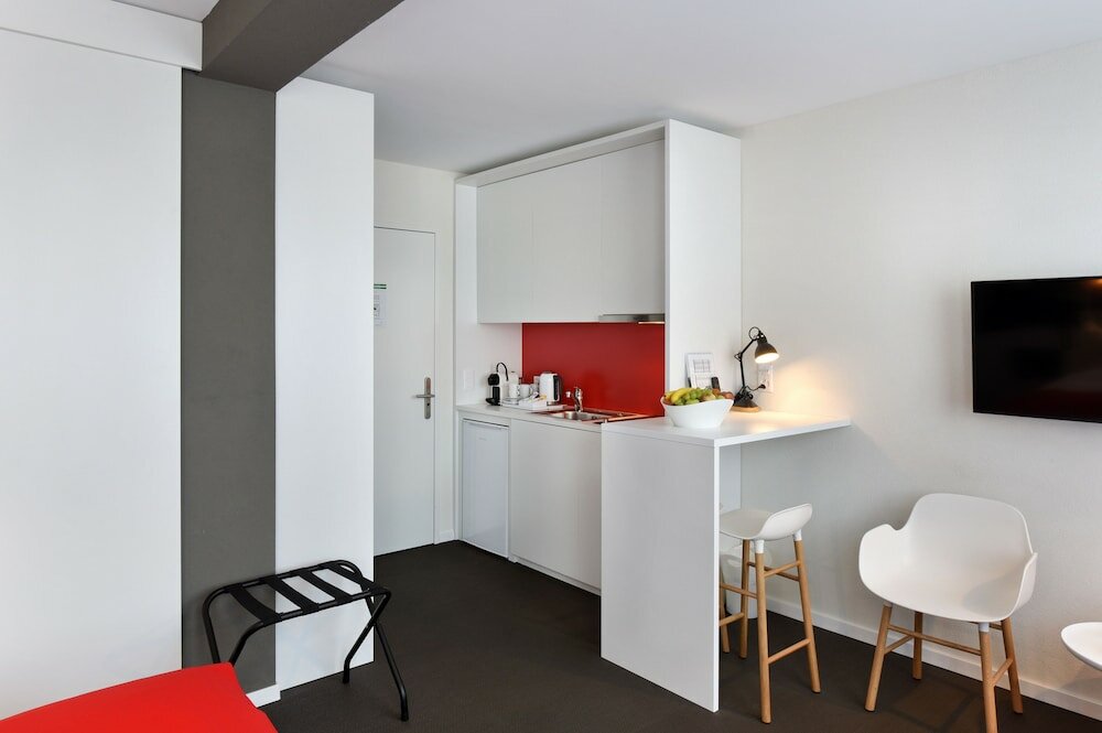 Фото Home Swiss Hotel
