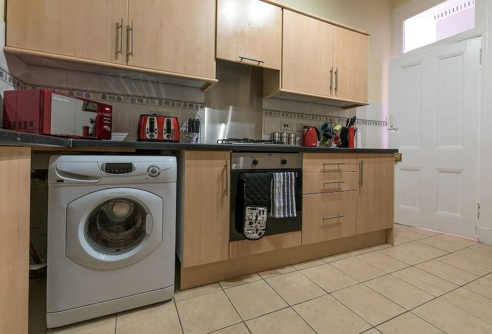 Фото Belhaven Apartment