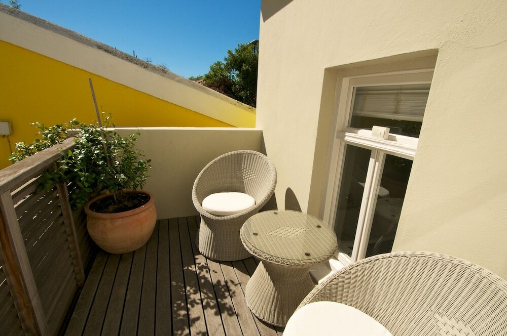 Фото Purple House