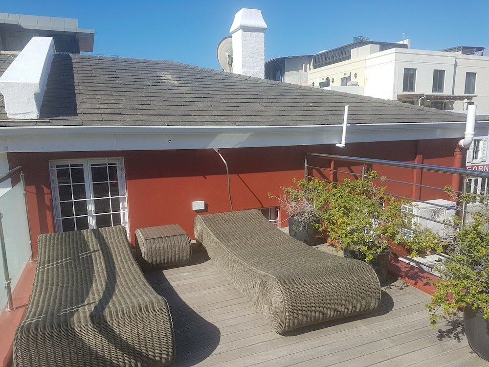 Фото Purple House